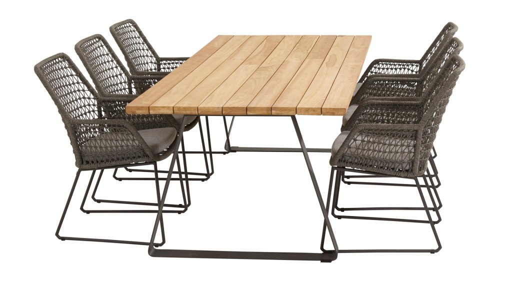 4seasons outdoor Babilonia dining 