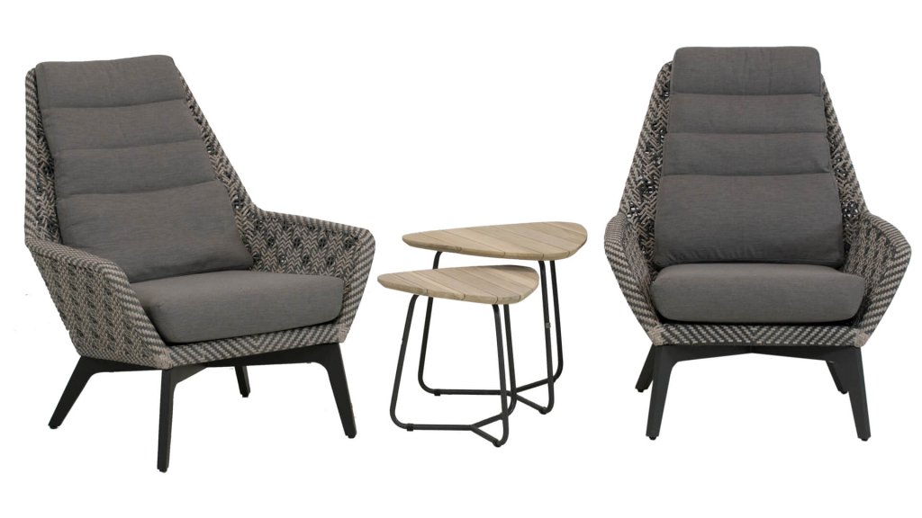 4 Seasons Outdoor Savoy Lounge